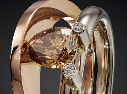 Zonsopgang | 14 karaat gouden ring met natuurlijk bruine diamant